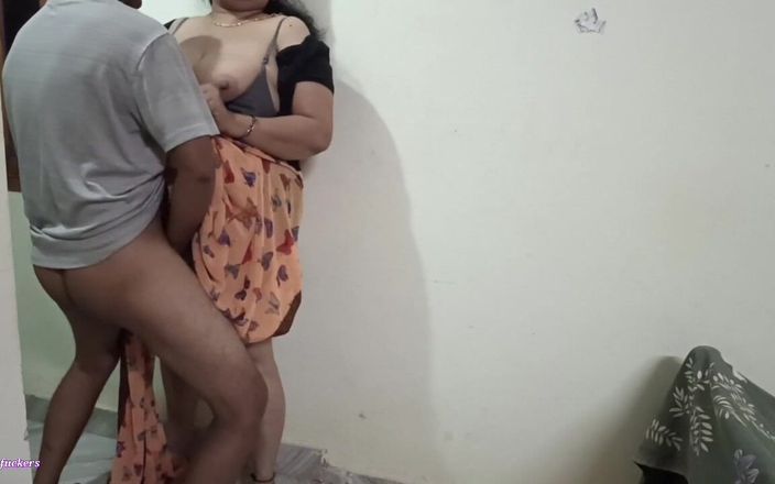Telugu-fuckers: आंध्र मैंने तुम्हें खड़ा किया और स्नान करने के बाद जोरदार सेक्स किया