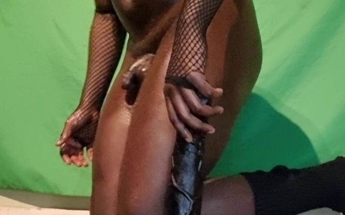 FataleFemboy: Naik