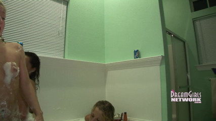 Dream Girls: Spring break bubble bath gets crazy
