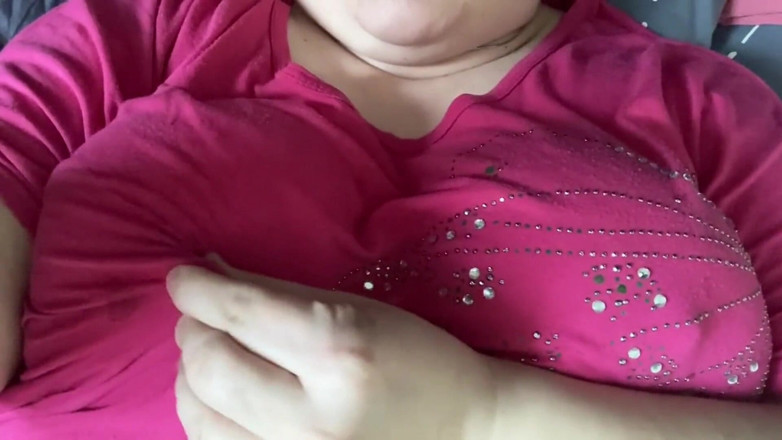 Real homemade BBW BBC porn: SSBBW ostro bawi się moimi sutkami piersi