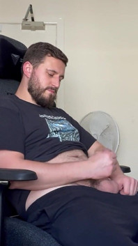 Close up Wank with Cum Shots