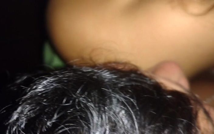 Mishelxl: Da dietro, scopo mia moglie nel culo prima di partire...
