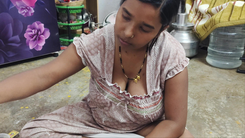 Premi pooja: Indické Desi Devar a Bhabhi celé hindské romantické video - Bhabhi...