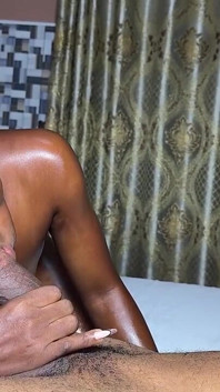 19歳の女性が妊娠させようとするアナル 19歳のアナル