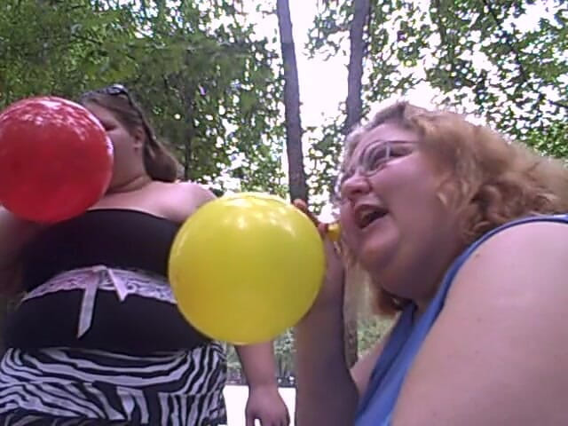 BBW nurse Vicki adventures with friends: Bbw outdoor balloon blow up and pop