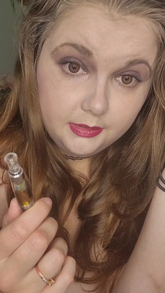 LioEst: Smoking Video From Your Mistress