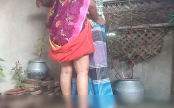 Aunty Porn Video with Attractive Dress Doggy Style