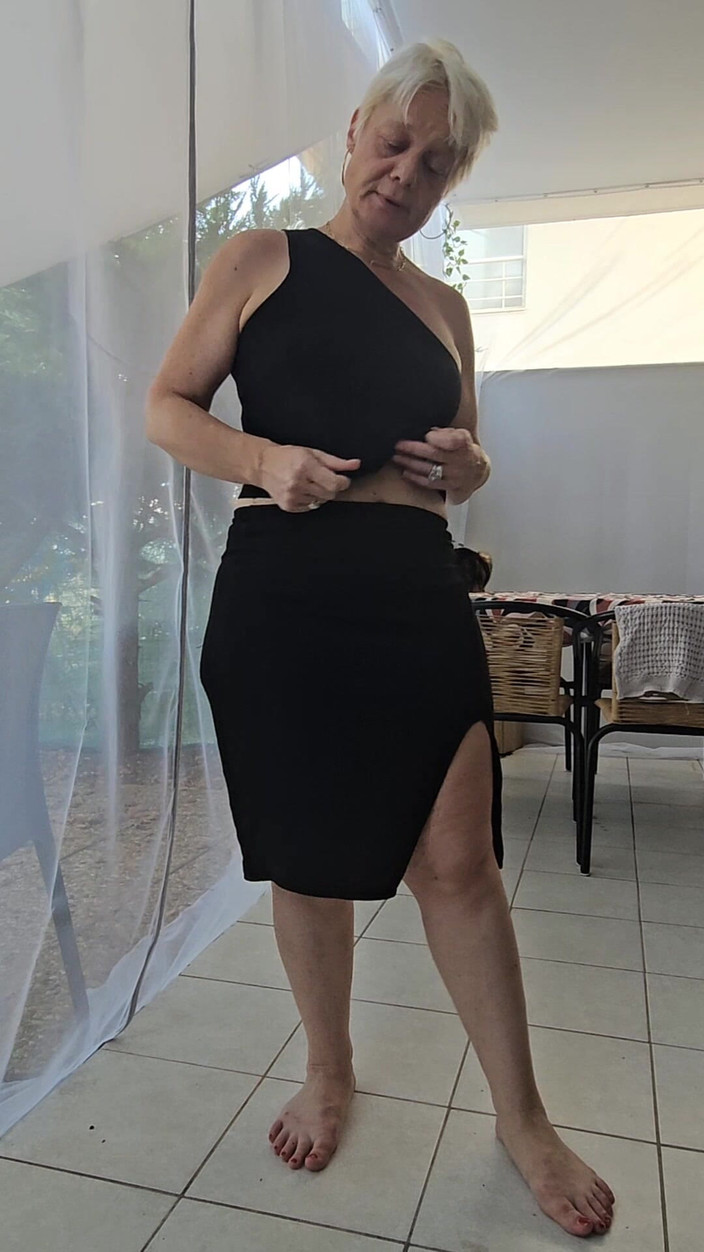 Sofy13: 난 네가 좋아해, 나도 몰라하지만 난 섹시해