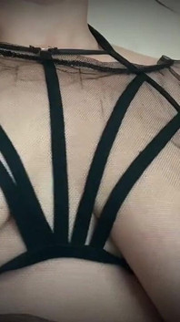 JOI 처지고 털이 많은 계모의 부드러운 지배 착한 남자