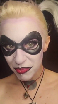 Harley Quinn Seduces Nightwing