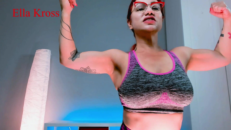 Ella Kross: Adore mes muscles ! HD Mp4