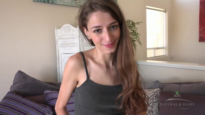 ATK Fans (Hairy): Willow Hayes Is Back with Her Famous Hairy Muff and...
