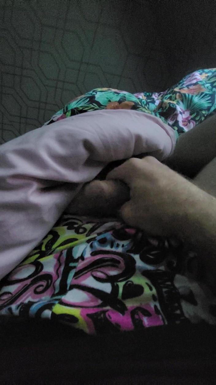 Polishx: Fun in Bed