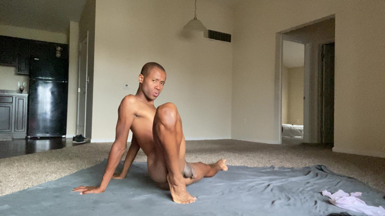Karma Rainbow Smith D: Rainbow stretch and train
