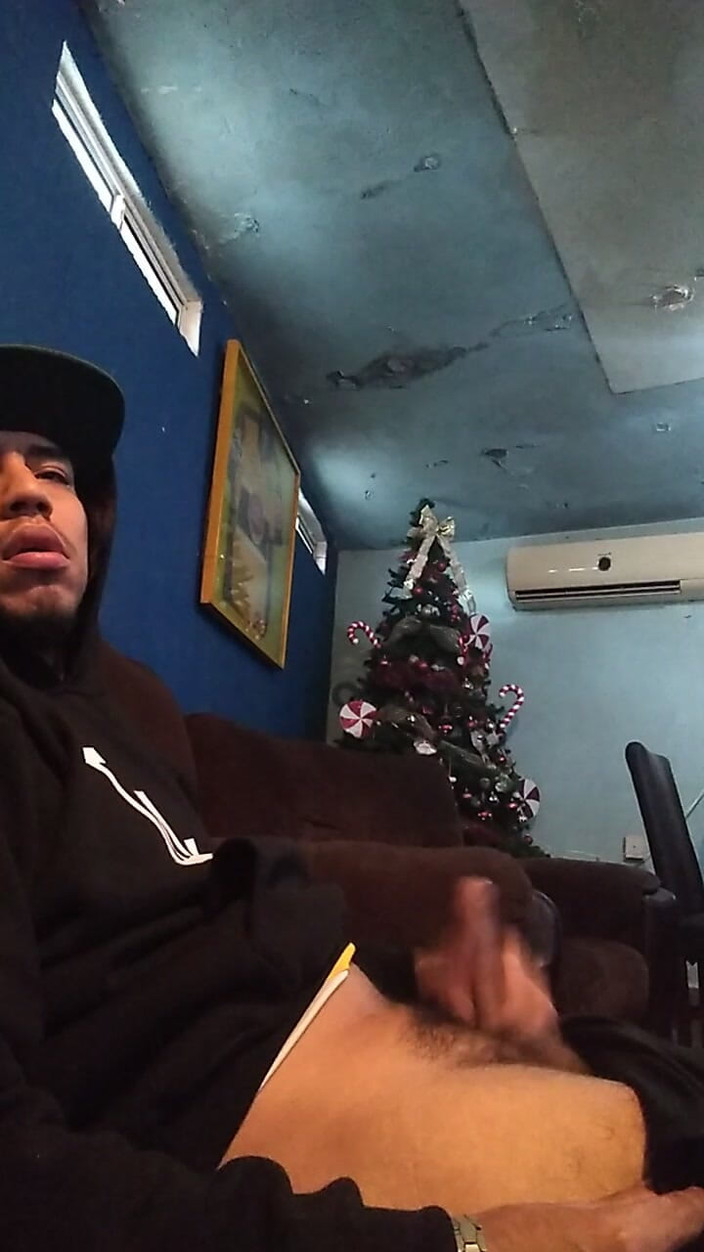 AlexAlejandro13: Wenn du Spaß im Badezimmer haben willst? Hab eine so...