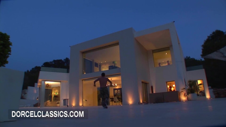 Dorcel classics: Swinger party in a penthouse