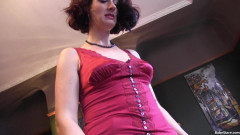 Lesbian Babe Stare: Dominující žena se páruje se submisivní dívkou