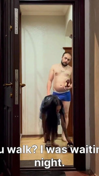 Ziua 13 mama vitregă și fiul vitreg împart patul. Ejaculare înăuntru cu fiul vitreg în mama vitregă, însărcinată.