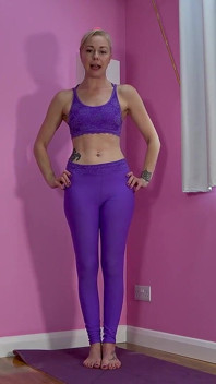 Lekce lepení holého dna od fitness instruktora