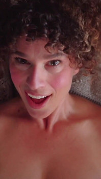 Verzweifelte geschiedene MILf fickt zum ersten mal einen fremden