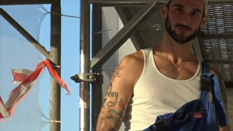Only Bareback Porn Studio Amator: Slet neukt sap in de jockstrap