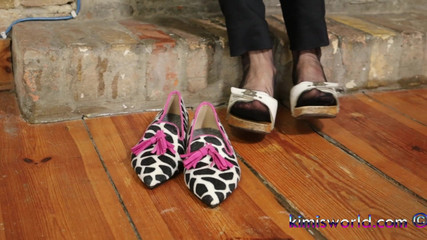 KimisWorld: Tyst hängande i fina nylonstrumpor