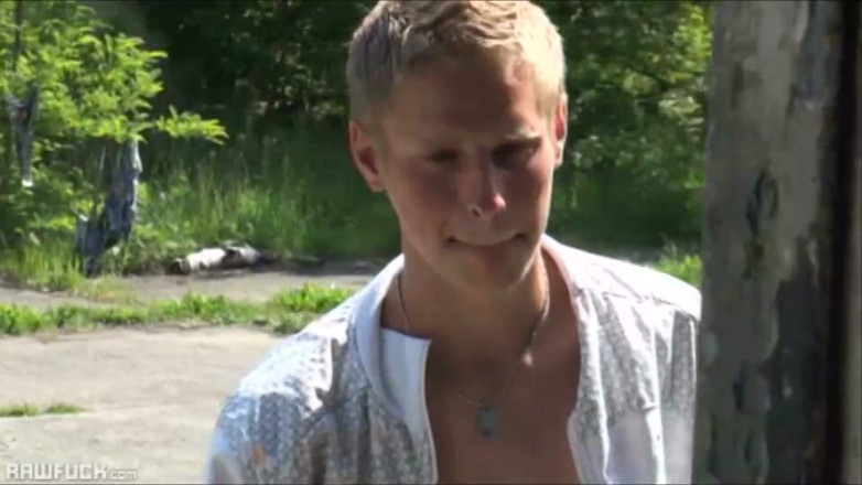 Raw Fuck: Skater Voyeur Wanker Gets His Reward