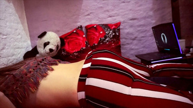 Kyle Smith: Min flickväns anus är så tight att hon inte låter mig...