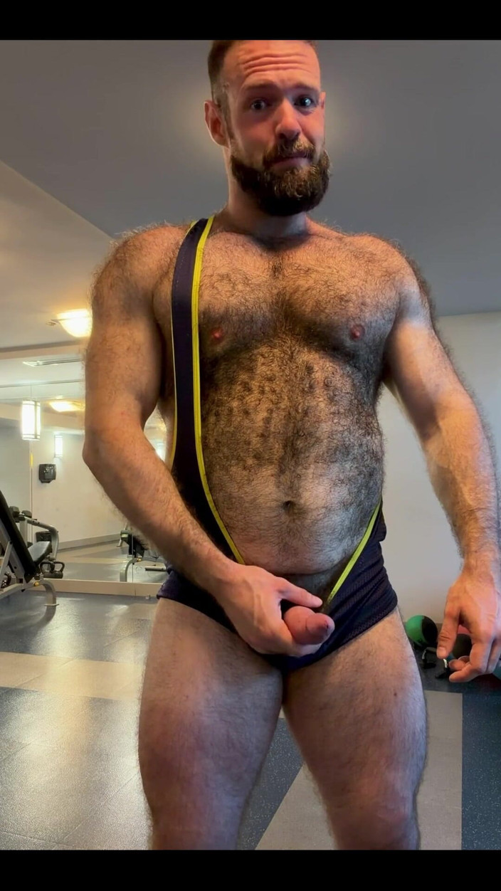 BeefyCanuck: Let Your Big Bro Take Care of You