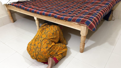 SAFI TV: Saya menyebat pembantu rumah saya dan mula berkongkek