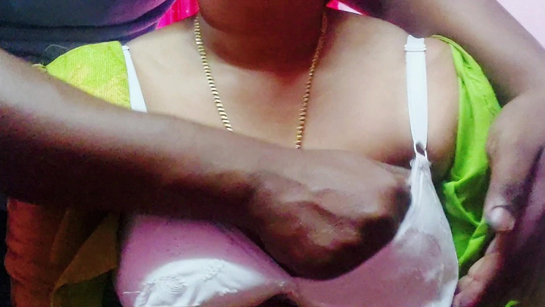 Desi Mohini: Rakan awek desi dan teman lelaki berkongkek di bangunan baru