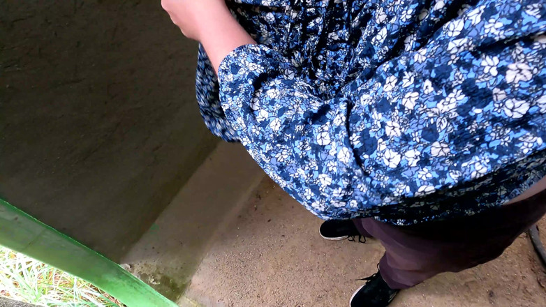 Bouncy Tits Action: Beating Her Nipples on Construction Site