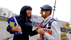 Full porn collection: Sexy teenagerka Jordan Perry bere šprta při nakupování a je ošukaná...