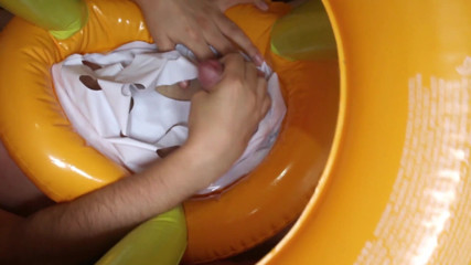 Inflatable Lovers: ลอยตัวบาสเก็ตบอล