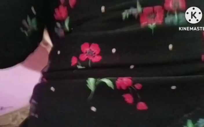 Hot poonam69: Schoonzus alleen thuis Ik neukte mijn schoonzus op een andere...