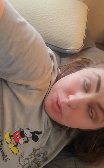 KinkyKatie: Kamu gampang terganggu nggak? Aku tahu caranya! Apalagi Kamu Ngirim...