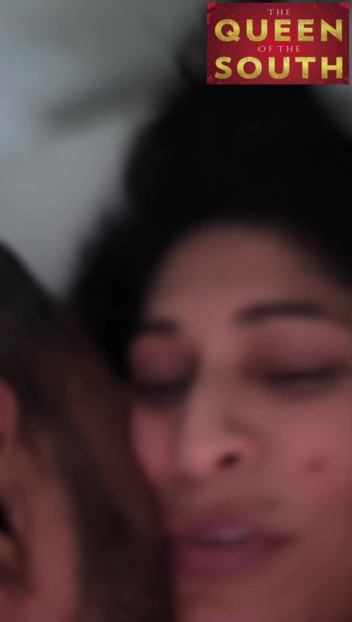 Anu: Mi sono appena vestita un po'... Solo per me stesso......
