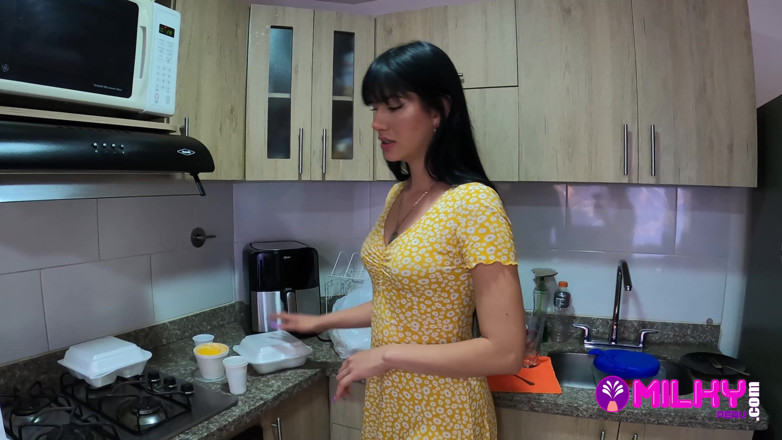 Milky Peru: Domestic Helper Perverted Boss Takes Advantage of Her Situation - Yenifer...
