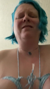 Video completo di tette legate schiaffeggiate