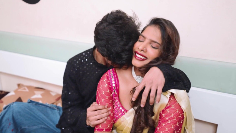 Aaka: Top Indian Pornstar Tejashwini in Saree Hardcore Chudai and Deep...