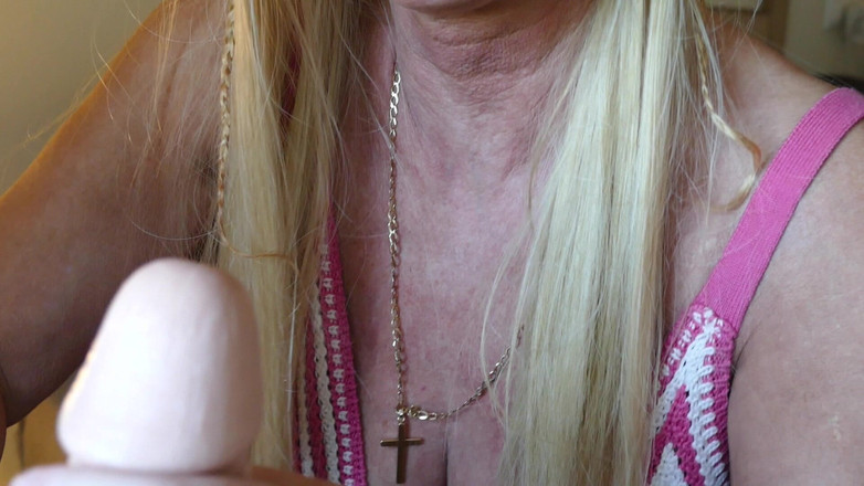 Natalie K: Simulované CIM dildo honění a kouření s Dirty Talk JOI...