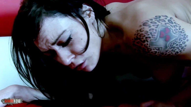 Porn-World: Vanessa Naughty: xoxotas brancas adoram paus pretos grandes!