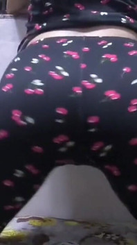 Clear Voice Hot Sex with 18 Years Old Teen Her Body Is Crazy