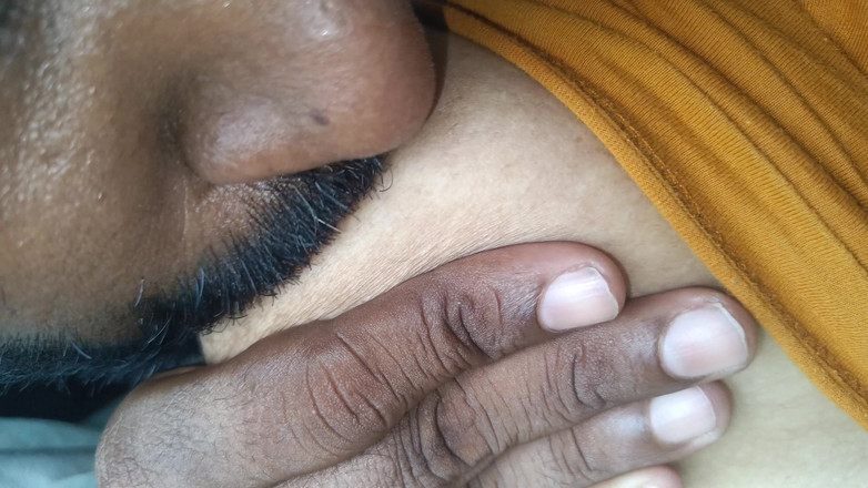 Laxi ammu: Mulheres casadas e romance de carro com seu chefe