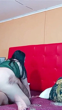 Sex s mojí macechou s velkým zadkem, když paroháč není doma