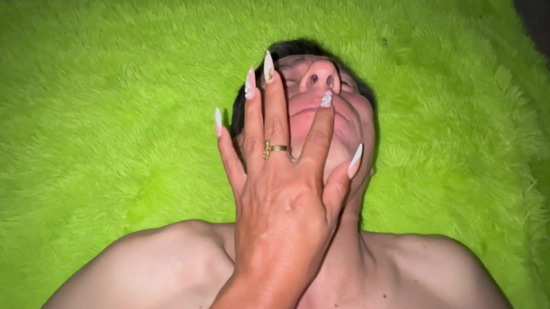 Lady: Bătrânul tată vitreg își fute fiica vitregă frumoasă, țâțoasă, cu cur mare