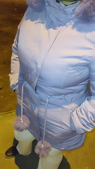 LicenciadaAnn: Sokakta Yakalanan Transparan Taytta Kırmızı İplik Kullanan Olgun Kadın