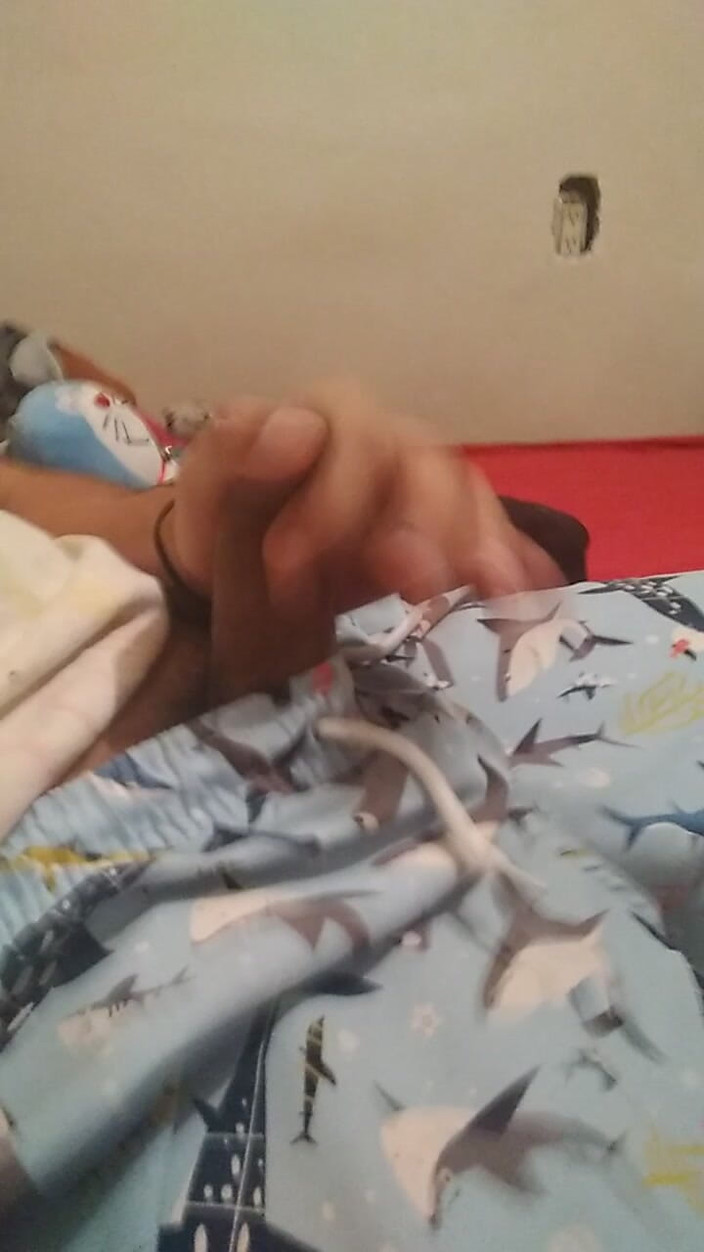 AlexAlejandro13: 荣耀中的一天自慰