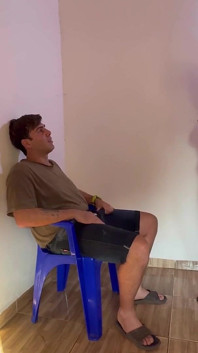 Saya Mengongkek Saya Pekerja Sebelum Saya Suami Tiba