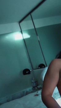 Bella Reese Deepthroat Zakar Raksasa Sebelum Dia Mengongkek Air Mani DaripadaNya